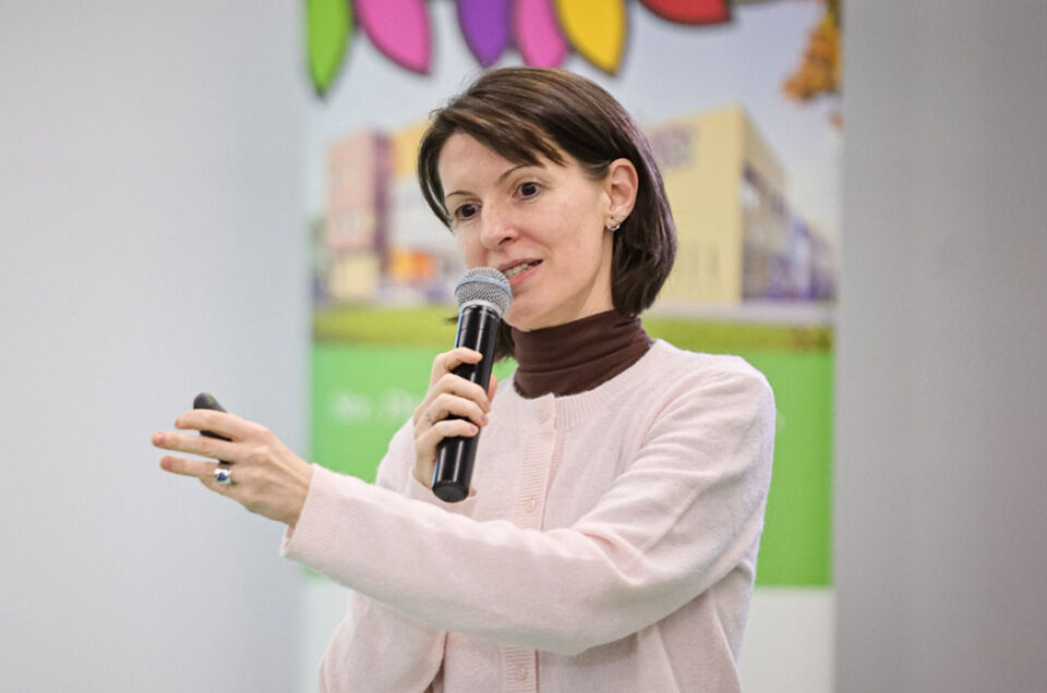 Thea Ionescu